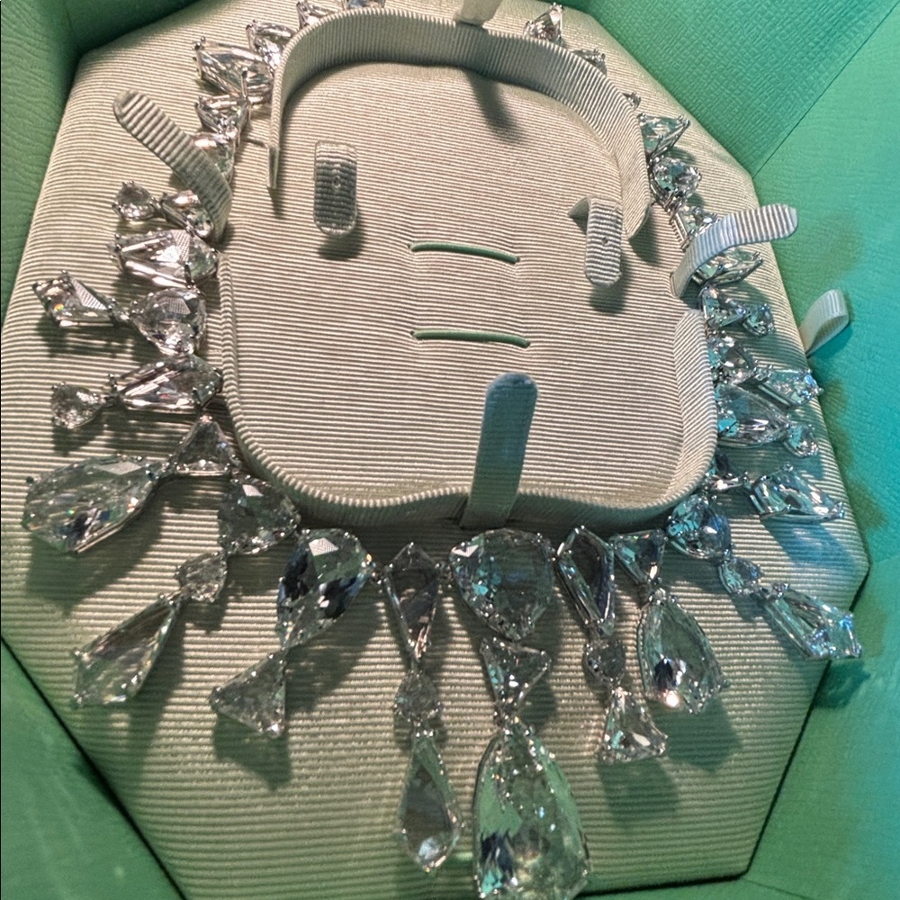 Swarovski Ariana Grande Statement Crystal Necklace discontinued $2500. Last one - Picture 14 of 17